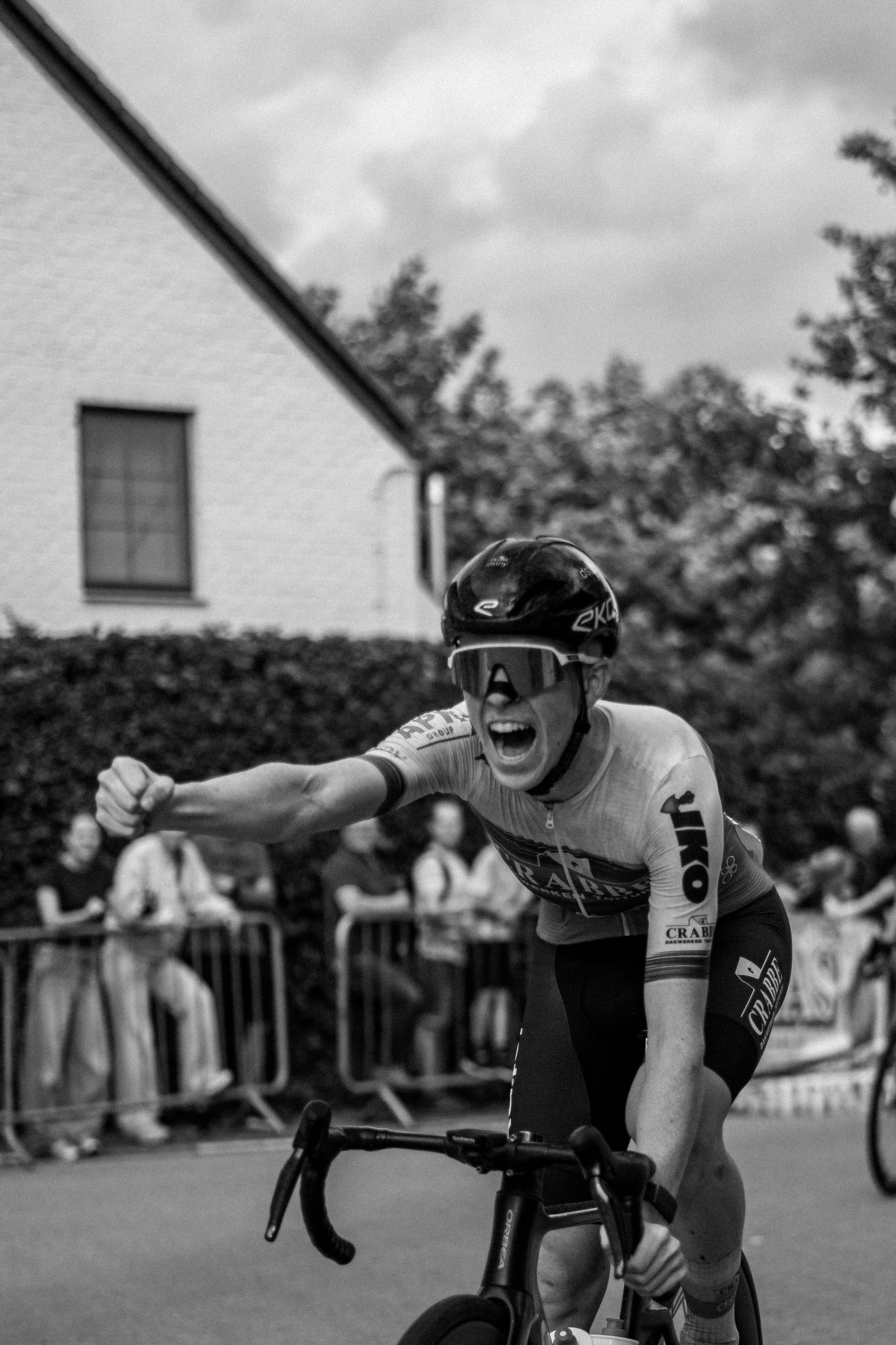 Sportfotografie GP Jacobs door Senne Van Crombruggen